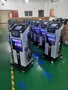 Nouvelle machine faciale Hydro Diamond Crystal 10-en-1, prise EU, usage commercial, dermabrasion à l'eau, oxygénothérapie H2O2, écran LCD - Product Image 6