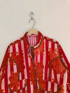 เสื้อแจ็คเก็ตผ้าควิลท์ลายเสือสีชมพูสำหรับผู้หญิง, เสื้อแจ็คเก็ตผ้าฝ้ายงานฝีมือแบบคันธา, เสื้อโค้ทฤดูหนาวสไตล์โบฮีเมียน - Product Image 2