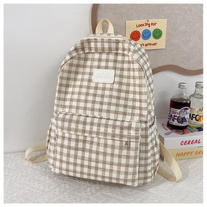 Sac à dos rétro à carreaux de style japonais, grande capacité, léger, décontracté pour les élèves du collège, pour l'automne et l'hiver - Product Image 5