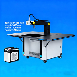Nouvelle machine de soudage au <span class=keywords><strong>laser</strong></span> à fibre QCW-750W portative et de table pour le soudage des métaux - Product Image 3