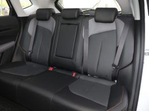 8 vitesses manuelle et automatique 5 places SUV compact 2.0T turbo volant électrique avec conduite à gauche Changan <span class=keywords><strong>Auchan</strong></span> Z6 - Product Image 5