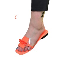 Tongs couleur bonbon pour femmes, nouvelle collection 2022, chaussures de plage plates en caoutchouc et PVC