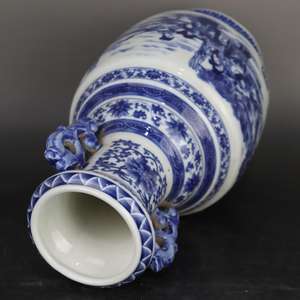 Jingdezhen bleu et blanc <span class=keywords><strong>porcelaine</strong></span> Antique <span class=keywords><strong>Vase</strong></span> bleu et blanc période Reproduction peinture <span class=keywords><strong>à</strong></span> la main Figure <span class=keywords><strong>porcelaine</strong></span> roi <span class=keywords><strong>Vase</strong></span> - Product Image 4