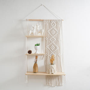 Colgador <span class=keywords><strong>de</strong></span> plantas <span class=keywords><strong>de</strong></span> cuerda tejida <span class=keywords><strong>para</strong></span> decoración artística, estante <span class=keywords><strong>de</strong></span> macramé tejido a mano <span class=keywords><strong>de</strong></span> estilo bohemio <span class=keywords><strong>de</strong></span> 3 niveles, estantes <span class=keywords><strong>de</strong></span> madera <span class=keywords><strong>para</strong></span> pared - Product Image 2