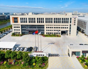 ปั๊มหอยโข่งแบบหลายใบพัดแนวตั้ง CHM-F สำหรับระบบจ่ายน้ำ HVAC ระบบเพิ่มแรงดันน้ำเย็น - Product Image 6
