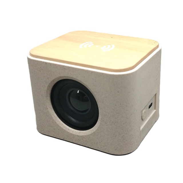 2 in 1 Sustainable Eco-friendly Wooden Wireless Charger Speaker  New Ecofriendly Environmental Materials Mini Portable Bamboo