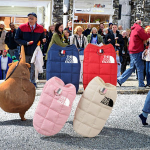 Ropa para Mascotas The <span class=keywords><strong>North</strong></span> <span class=keywords><strong>Face</strong></span>, <span class=keywords><strong>Chaqueta</strong></span> de Forro <span class=keywords><strong>Polar</strong></span> para Perro, Diseño Moderno con Patrón Geométrico, para Perros Pequeños, Medianos y Extra Pequeños, como Bulldog Francés y Chihuahua - Product Image 3