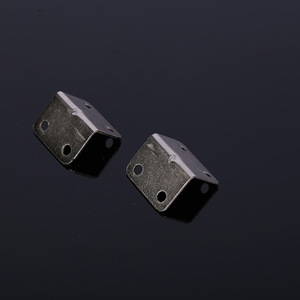 เหล็กฉากรูปตัว L ขนาด 32x10 มม. หนา 2 มม. ชุบนิกเกิล สำหรับตู้และลังไม้ - Product Image 2