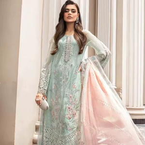 Ensemble de 3 pièces en coton pour femmes, shalwar kameez, avec broderie, style formel, design modeste, vêtements d'été - Product Image 1