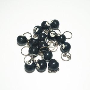 Juego de 16 Llaveros de Bolas de Billar de Resina, Mini Accesorios de Billar, Caja de Regalo para Fiestas de Juego - Product Image 5