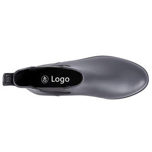 אופנתי גבירותיי פלסטיק נשים קצר קרסול גשם אתחול במלאי סיטונאי שחור PVC מותאם אישית למבוגרים פוליאסטר מגוון מקבלים OEM - Product Image 5