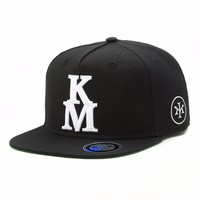 Nouvelle Tendance Casquette Snapback 100% Coton Style Urbain Color Block avec Lettres Broderie Gonflée Personnalisée Casquette de Baseball Plate à 5 Panneaux Sport