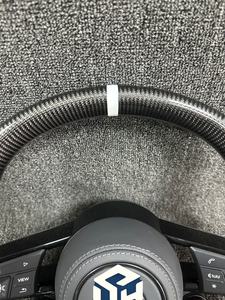 Volant sport en cuir et fibre de carbone modifié sur mesure pour Volkswagen <span class=keywords><strong>Golf</strong></span> Upgrade 6 <span class=keywords><strong>7</strong></span> MK4 MK5 MK6 MK7 MK8 GTI R-<span class=keywords><strong>Line</strong></span> - Product Image 4