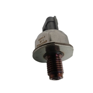 Capteur de pression de rail de pièces de rechange de moteur de camion de vente élevée 45pp3-4 <span class=keywords><strong>MYC</strong></span> 12264324429 - Product Image 1
