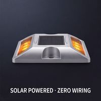 Borne de signalisation routière solaire à LED double face, étanche IP68, effet œil de chat, pour délimitation de voie, directement de l'usine