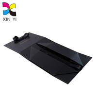 Emballage de boîte magnétique métallique de luxe avec logo personnalisé boîte cadeau noire pliante en papier rigide avec couvercle à fermeture magnétique