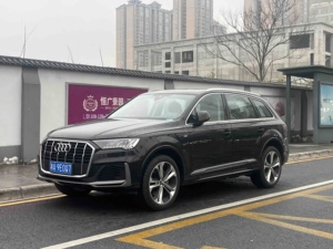 Voiture de luxe <span class=keywords><strong>Audi</strong></span> Q7 55 TFSI quattro <span class=keywords><strong>S</strong></span> <span class=keywords><strong>Line</strong></span> Sport 2023, conduite à gauche, <span class=keywords><strong>prix</strong></span> avantageux, voiture d'occasion - Product Image 1