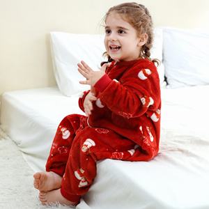 <span class=keywords><strong>Sacco</strong></span> <span class=keywords><strong>a</strong></span> <span class=keywords><strong>Pelo</strong></span> in Flanella Michley <span class=keywords><strong>a</strong></span> Colori con Pupazzo di Neve <span class=keywords><strong>Rosso</strong></span> e Bianco con Chiusura <span class=keywords><strong>a</strong></span> Cerniera Stampa Termica di Fiocchi di Neve - Product Image 2