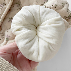 Cappotto da <span class=keywords><strong>Bambina</strong></span> Imbottito in Cotone Abbigliamento Invernale 2025 Nuovo Stile Più Velluto Trapuntato Imbottito in Cotone Top Caldi da Neonata - Product Image 3