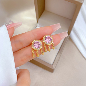 Pendientes de Botón de Circonita Cúbica Brillante con Baño de Oro de 18k al por Mayor, Diseño de Flor y Corazón de Moda, Regalo - Product Image 2