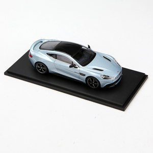 Lo mejor es que el molde se ha fundido a escala 1:18, lo mejor es que se puede utilizar en el coche - Product Image 3