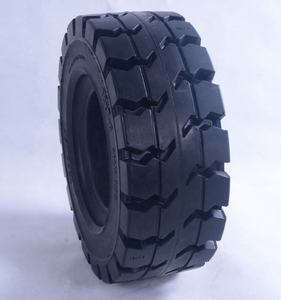 Pneu plein industriel électrique et diesel 18X7-8 pour chariot élévateur Linde/Toyota - Product Image 3