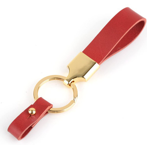Factory direct supply of <b>leather</b> car <b>keychains</b>, stylish and simple small gift <b>keychains</b>, logo-printable bag charms. - Product Image 4