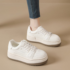 Thick-soled White Sneakers, Casual Loafers, 2026 New Style, Korean Version, Versatile <b>for</b> All Occasions, Sporty and Casual Shoes - Product Image 1
