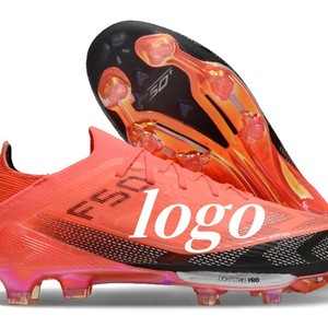 Scarpe da Calcio Alte in Maglia FG da Uomo - Scarpe Impermeabili per Allenamento e Partita con Finiture Dorate e Design Allacciato Tacchetti FG Professionali - Product Image 3