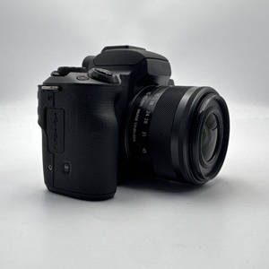 Cámara sin Espejo Usada <span class=keywords><strong>Canon</strong></span> <span class=keywords><strong>M50</strong></span> con Lente 15-45, Cámara sin Espejo Profesional Usada, Grabación 4K HDR, Incluye Batería y Cargador - Product Image 2