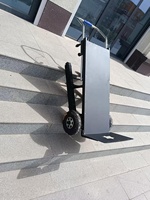 Machine électrique de levage et de montée d'escaliers 180 kg, portable, sur chenilles, pour le chargement, le déchargement et la manutention de marcheurs sur embarcation