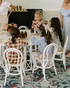 Chaises en rotin artisanales personnalisées pour enfants pour fête d'anniversaire, chaise en osier faite à la main écologique pour événements pour enfants - Product Image 2