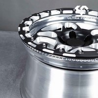 عجلات مقاس 16 17 18 بوصة مقسمة إلى قطعتين أو ثلاث قطع، جنوط سبيكة مزودة بقفل حبة (Beadlock) لسيارات السباق، متوافقة مع شيفروليه كامارو C6 وفورد موستانج S550 وGTR