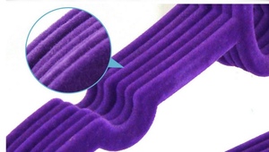 حمالة ملابس الطفل الجميل مخملية بشكل القوس لحفظ المساحة - Product Image 5