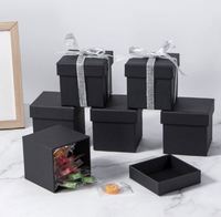 Cajas de Embalaje Divisorias Modernas y Ecológicas de Entrega Rápida, con Laminado Mate y Forro de Esponja para Dulces, Chocolates y Postres