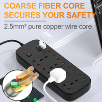 Multiprise de haute qualité avec protection contre les surtensions 13A, 8 prises AC + 4 QC + 2 ports USB en forme de C, idéale pour un usage résidentiel