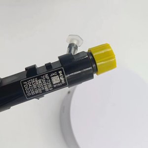 28386106 आम रेल इंजेक्टर के लिए उपयुक्त 1042200-FD020 Jianghuai जेएसी की HFC4DB2 Shuailing - Product Image 2