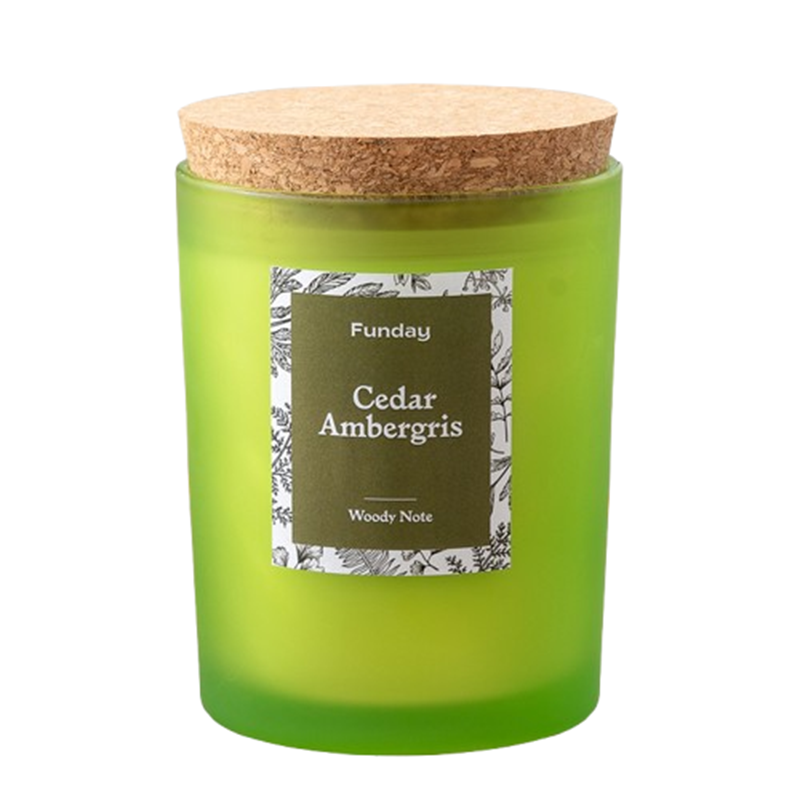 สีเขียว