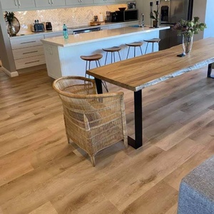 Plancher en vinyle à installation rapide par système de clic haute précision LVP <span class=keywords><strong>Uniclic</strong></span> pour la rénovation rapide des hôtels et des appartements - Product Image 4