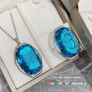 แหวนเซ็ตผู้หญิ<span class=keywords><strong>ง</strong></span>ทร<span class=keywords><strong>ง</strong></span>หรูหราประดับเพชรหลาก<span class=keywords><strong>ส</strong></span>ีสัน ขนาดใหญ่พิเศษ 20*30 กะรัต รุ่น Versa Vintage ชุบทองแด<span class=keywords><strong>ง</strong></span> ประดับเพชรทร<span class=keywords><strong>ง</strong></span>รั<span class=keywords><strong>ง</strong></span>นก<span class=keywords><strong>ส</strong></span>ีฟ้าอ่อน - Product Image 1