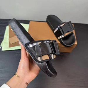 <b>trending</b> Luxury designer shoes <b>Men</b> fashion brand <b>sandals</b> Quickly ship high quality designer women slippers <b>sandals</b> for unisex - Product Image 5