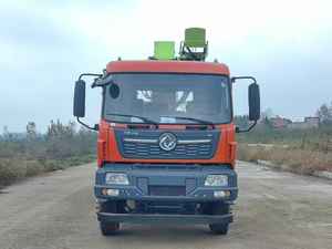 Camión Grúa Telescópica Zoomlion de 14 Toneladas con Engranajes y Bomba de Alta Eficiencia para Trabajos de Construcción de Puentes y Servicios Públicos - Product Image 3