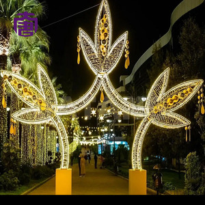 Luces LED de Arco Personalizadas para Interiores/Exteriores, Decoraciones Navideñas y para Múltiples Festividades, Impermeables IP65, Certificación CE y RoHS, Personalizables - Product Image 3