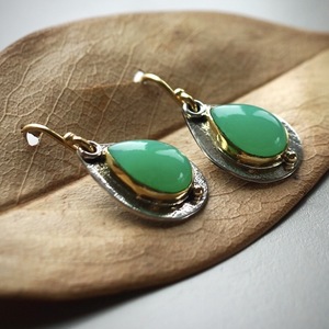 Pendientes de gota con gema verde en forma de lágrima, engaste de bisel, poste de cobre, joyería de moda para fiesta - Product Image 2