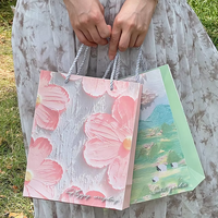 Sac cadeau en papier imprimé de luxe personnalisé avec poignée, motif peinture à l'huile, pour faveurs de mariage et d'anniversaire, sac d'emballage en papier à prix de gros