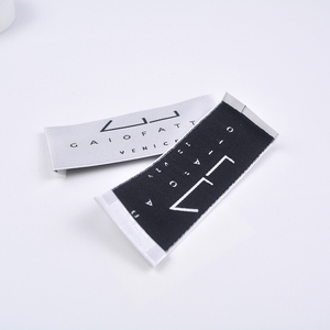 Etiqueta tejida <span class=keywords><strong>barata</strong></span> de <span class=keywords><strong>buena</strong></span> calidad personalizada de fábrica, etiqueta sin MOQ, Etiquetas tejidas de tela lavables sostenibles con pliegue central - Product Image 2