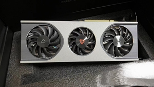 <span class=keywords><strong>MOORE</strong></span> thread MTTS80 16 GDDR6 <span class=keywords><strong>a</strong></span> 256 Bit 1905MHz Core PCI Express MXM GPU Desktop con uscita display - Product Image 4