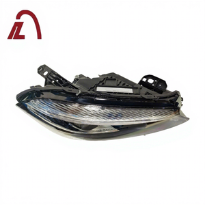 Systèmes d'éclairage automobile pour Mercedes-Benz Classe A <span class=keywords><strong>AMG</strong></span> W176 A180 <span class=keywords><strong>A200</strong></span> A250 A260 A45, vente d'usine, phares W176, feux LED pour voiture - Product Image 5