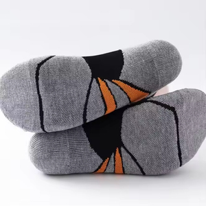 Wholesale Men's Ankle Low Cut Running <b>Socks</b> Cotton Blend Breathable Cushioned Athletic <b>Socks</b> with Sport - Product Image 5