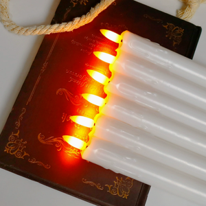 Vela Electrónica Blanca de 19.5cm con Efecto de Llama Móvil, Funciona con Pilas, para Hogar y Comedor - Product Image 4